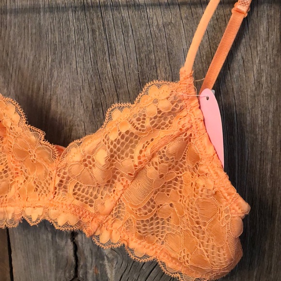 Anemone Allover Lace Mesh Lightly Lined Bra in Peachy Orange Size S/M - Picture 2 of 11